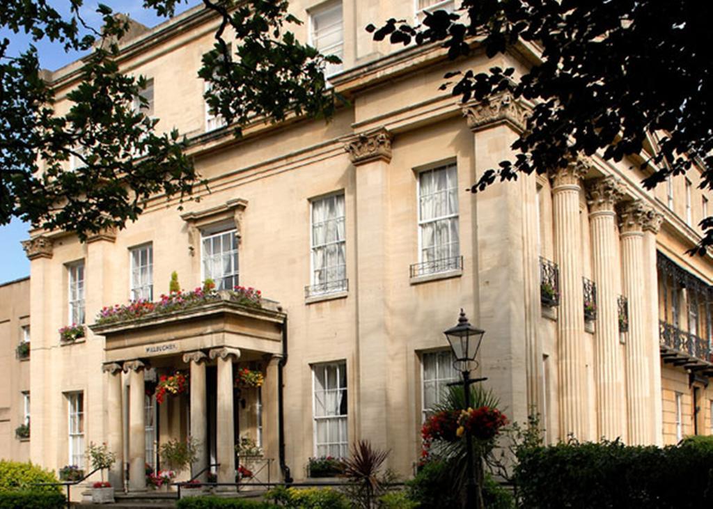 Willoughby House Hotel & Apartments Челтнъм Екстериор снимка